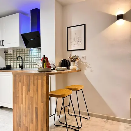 Charming Loft Close To Center - Wifi Apartamento *