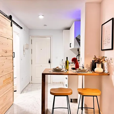 Charming Loft Close To Center - Wifi Апартаменты